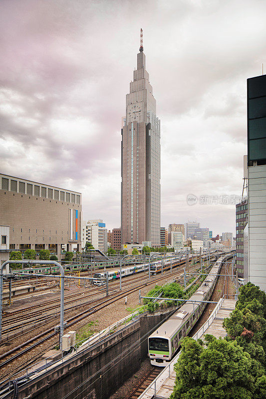 东京铁路系统与NTT Docomo代代木大楼